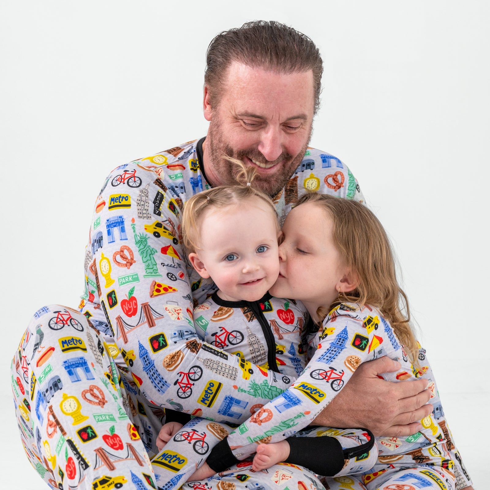 The Big Apple Men's Long Sleeve Pajama Top