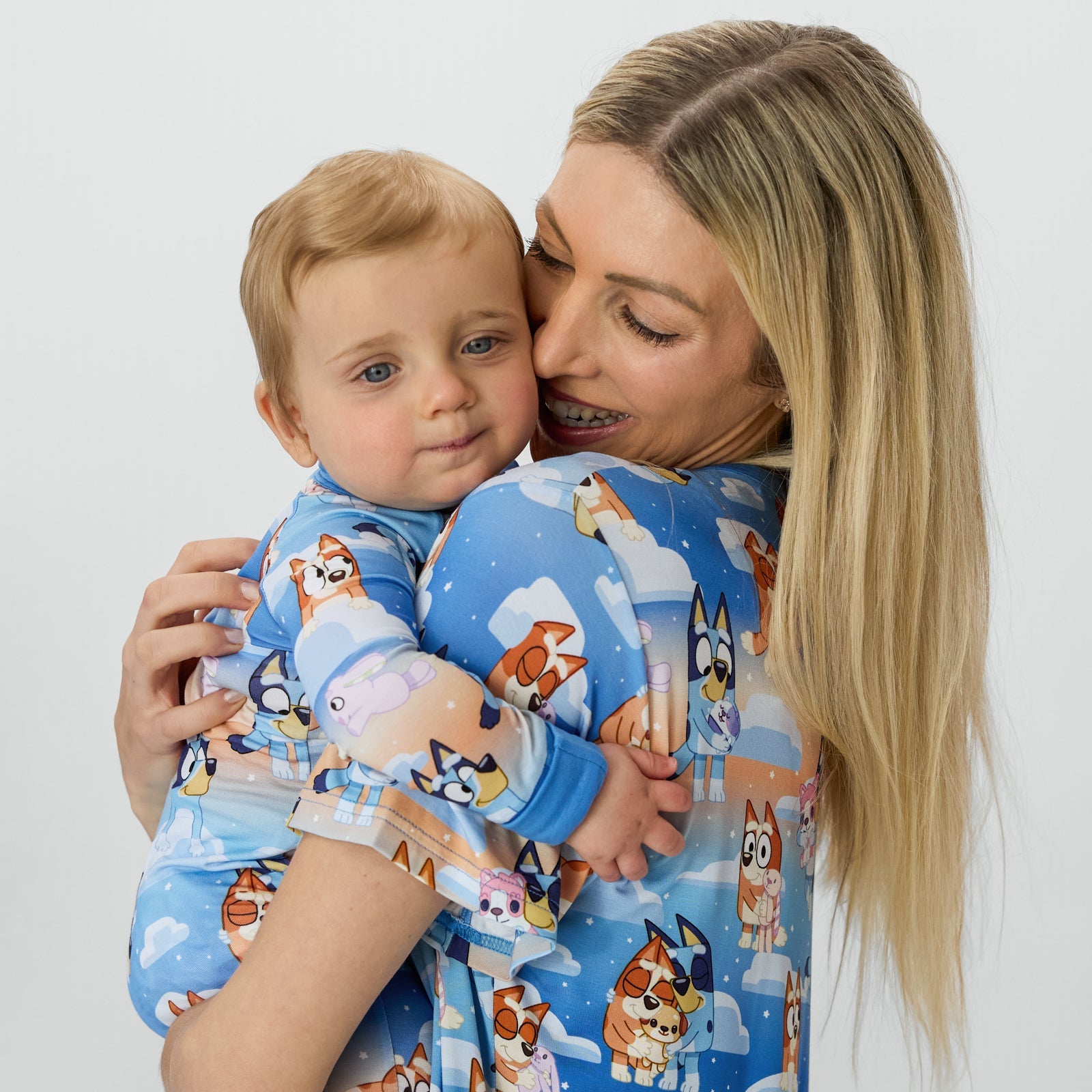 Bluey Blue Sleepytime Women's Short Sleeve Pajama Top