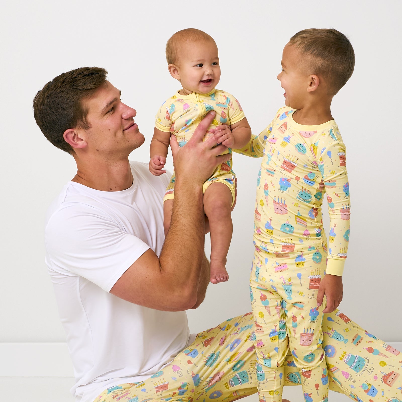 Frosted Fun Men's Pajama Pants