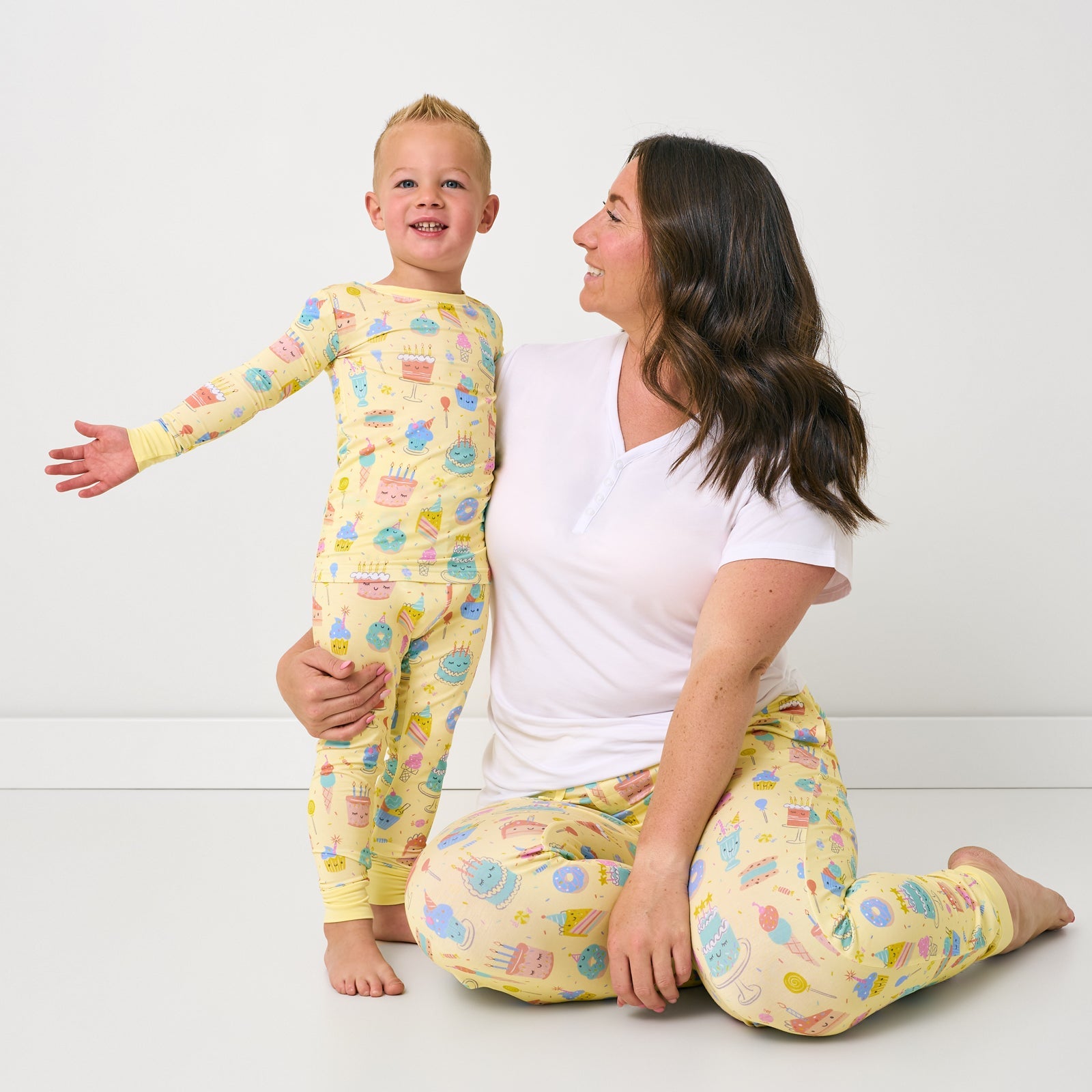 Frosted Fun Women's Pajama Pants