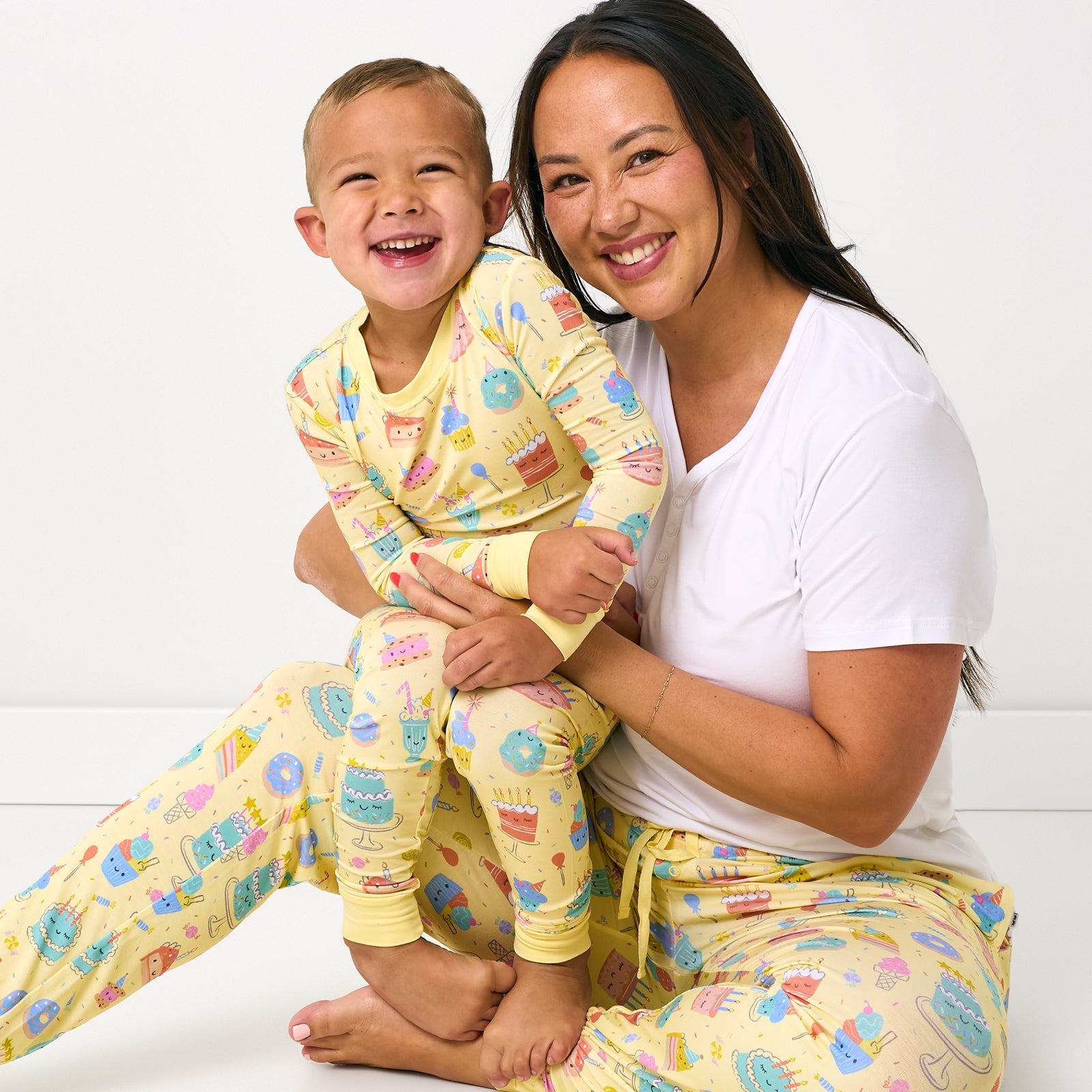 Frosted Fun Women's Pajama Pants