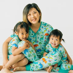 Prehistoric Party Women's Short Sleeve Pajama Top