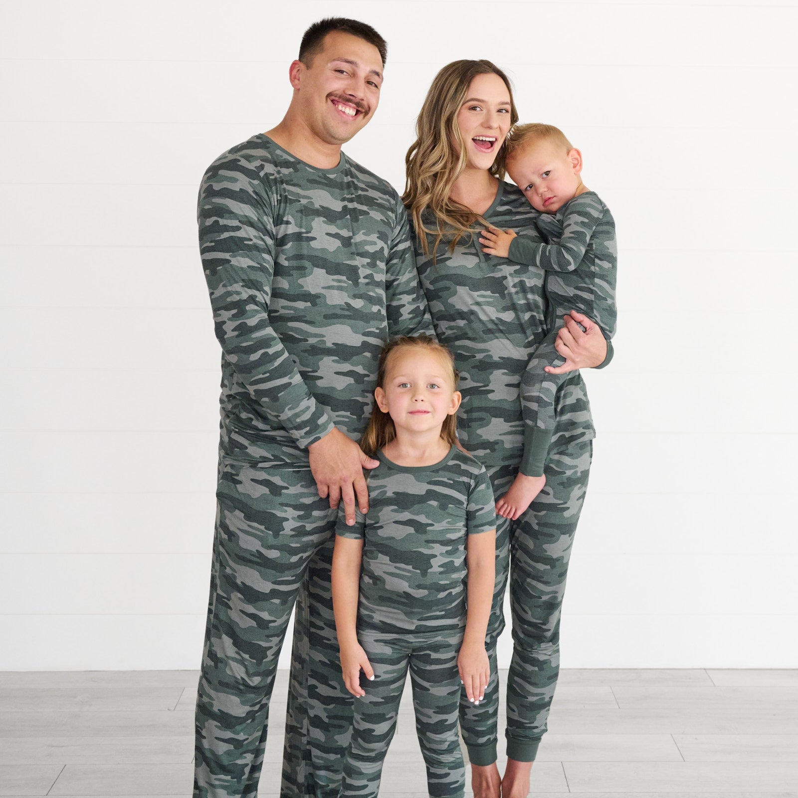 Vintage Camo Men's Pajama Top