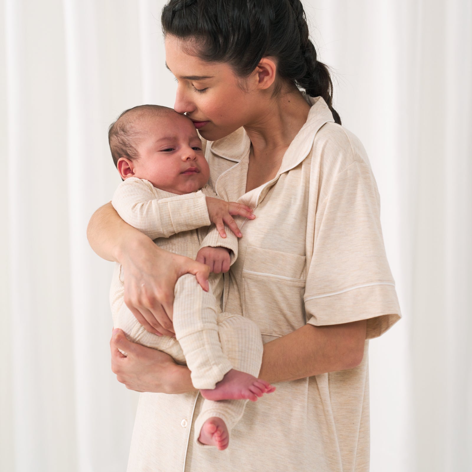 Heather Oatmeal Women's Short Sleeve & Shorts Pajama Set