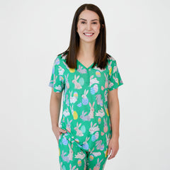 Green Hoppy Days Women's Short Sleeve Pajama Top