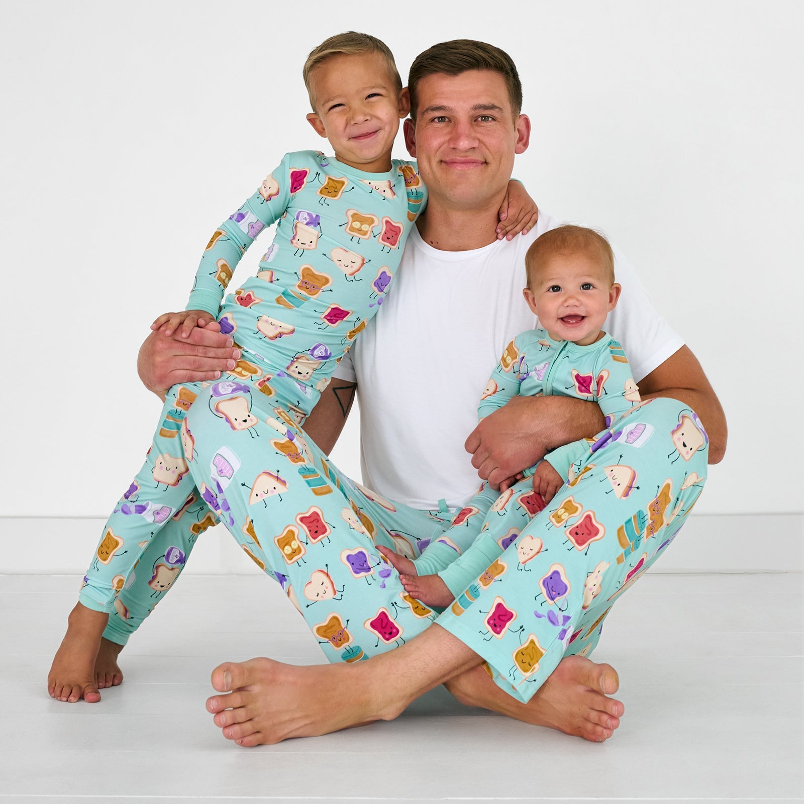 Lunch Buddies Men's Pajama Pants
