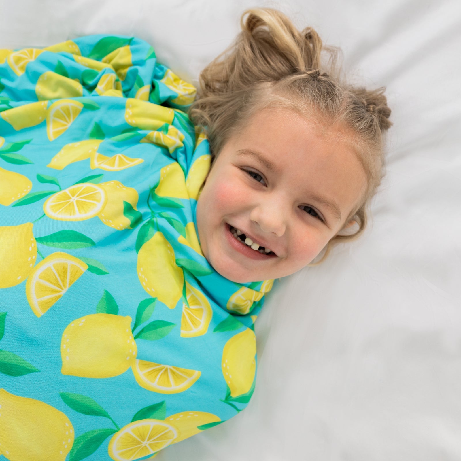 Blue Sunny Citrus Large Cloud Blanket®