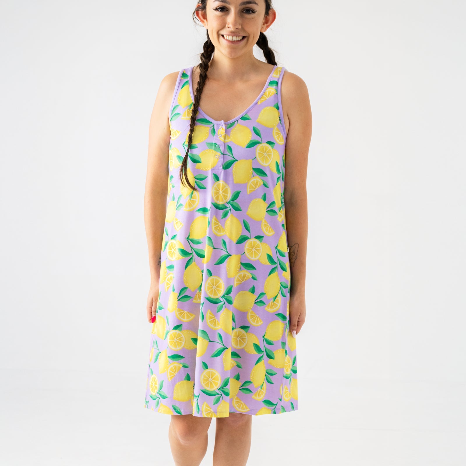 Lavender Sunny Citrus Women's Sleeveless Nightgown