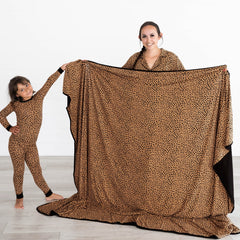 Classic Leopard Oversized Cloud Blanket®